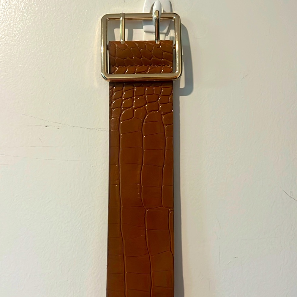 Brown Croc-Embossed Belt with Gold Buckle